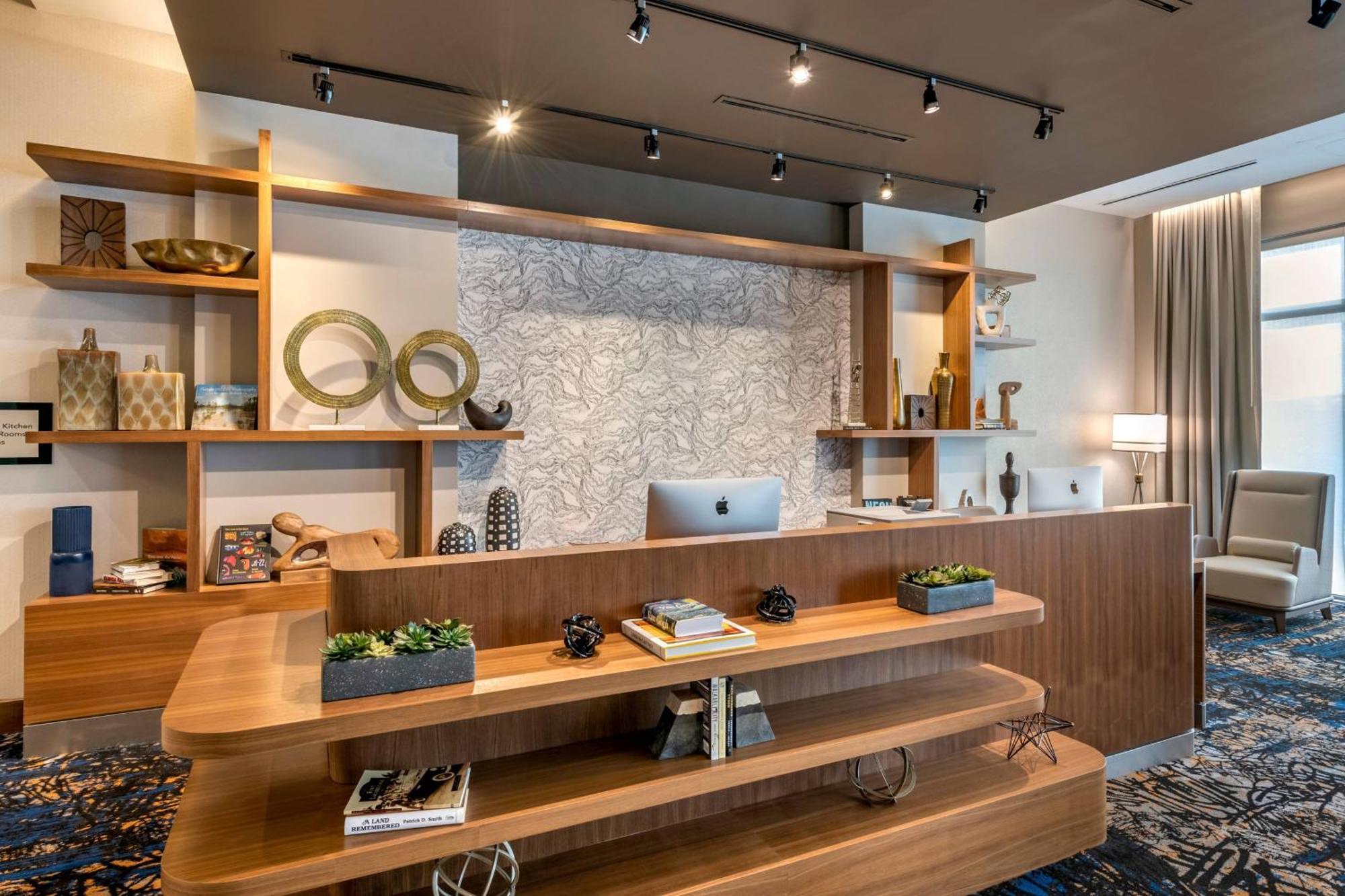 Courtyard By Marriott Fort Lauderdale Downtown Bagian luar foto