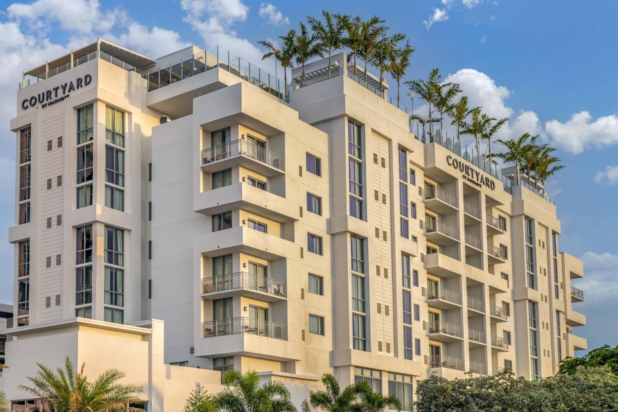 Courtyard By Marriott Fort Lauderdale Downtown Bagian luar foto